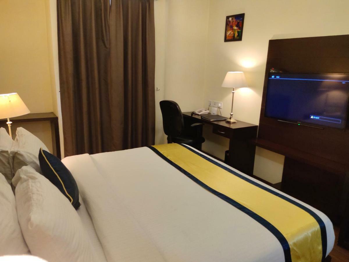 Days Hotel By Wyndham, Jalandhar Exterior foto